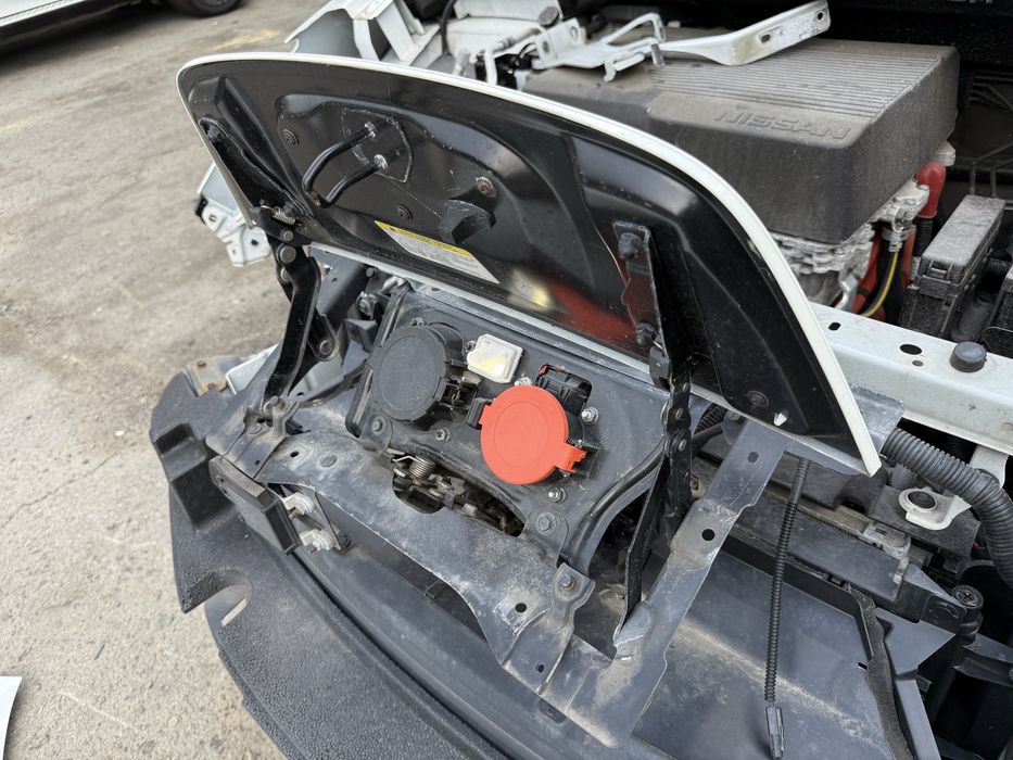 Nissan life нісан ліф порт зарядки