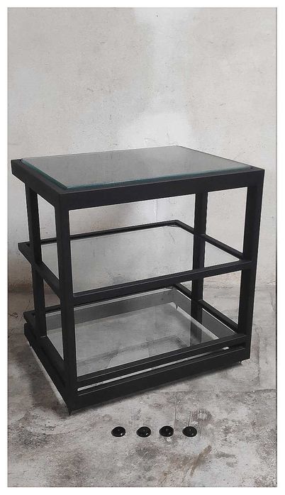 Movel Hi-Fi Target 3 prateleiras de vidro  49x40x55cm