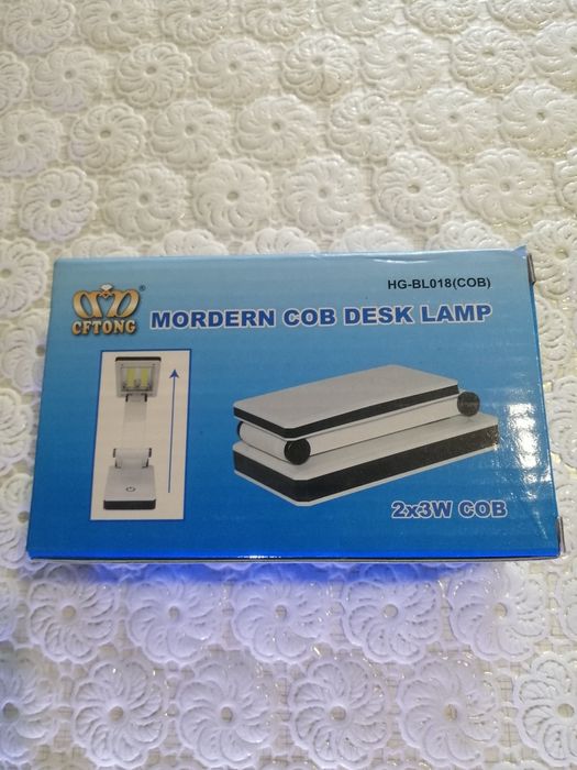 Настольная светодиодная LED лампа