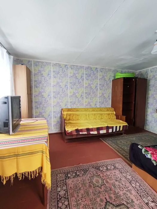 Здам будинок селище Гостомель вул. Свято-Покровська, лише для 1 жінки