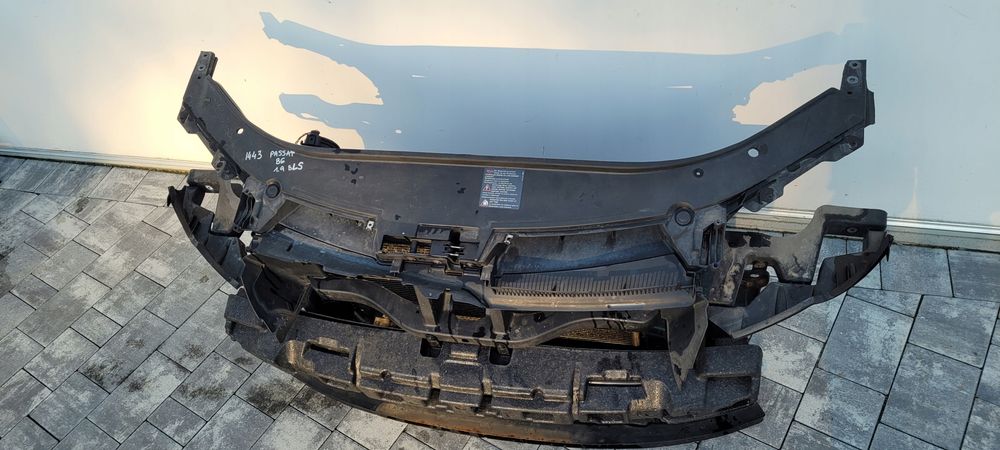 vw passat b6 3c pas przedni 1.9 tdi kompletny