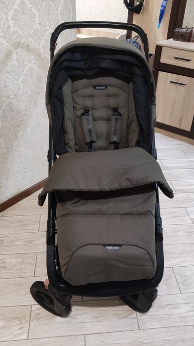 Коляска Inglesina aptica xt