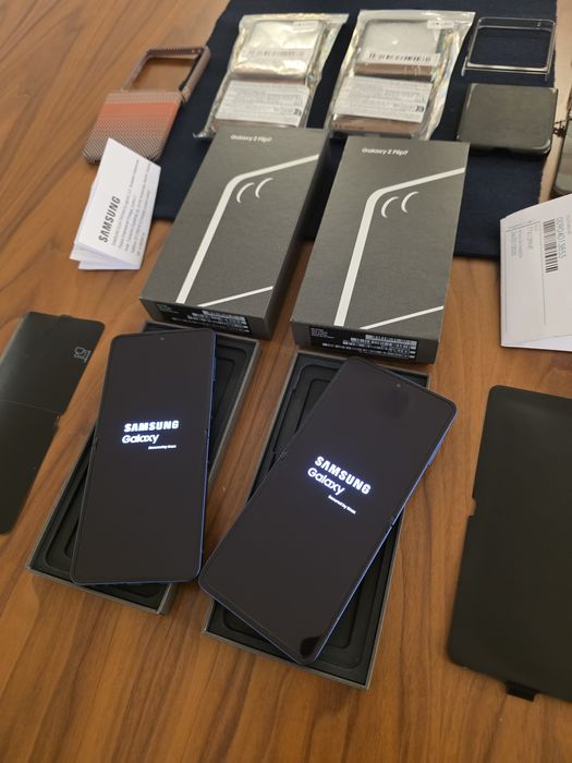 Samsung Z Flip 7 512GB, 256 NOVO. Troca/retoma. Oferta capas. Caixa, acessórios