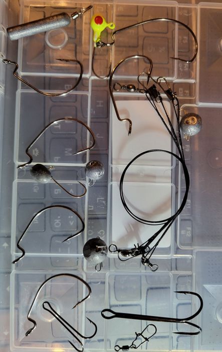 Універсальний набір приманок на хижака