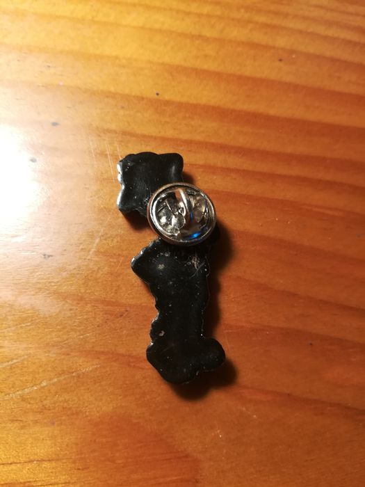 Girafa pin em borracha