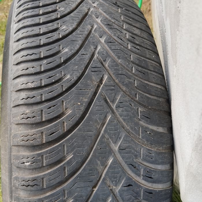 Шини зимові з дисками