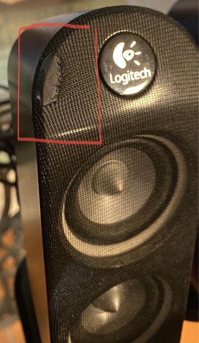 Colunas 2.1 Logitech X-230