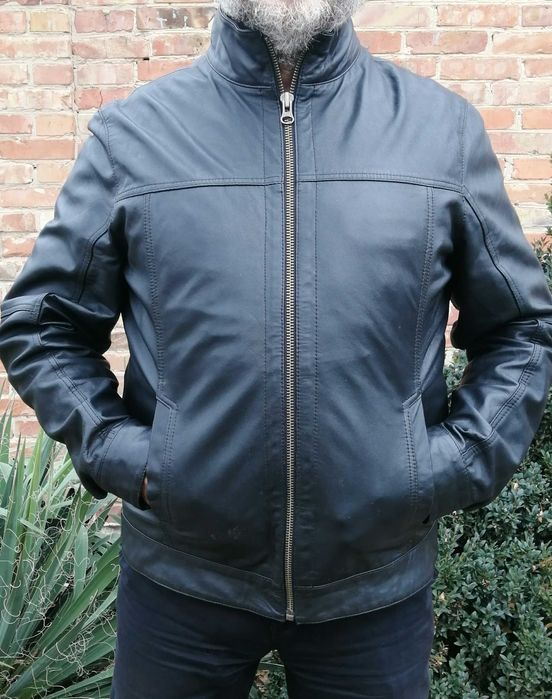 Onfire куртка XL шкіряна куртка кожаная спорт слімфіт демісезон
