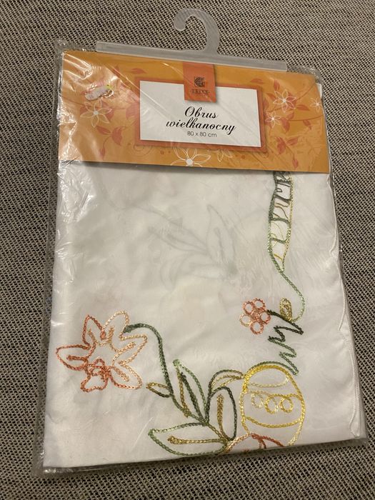 Obrus wielkanocny 80x80