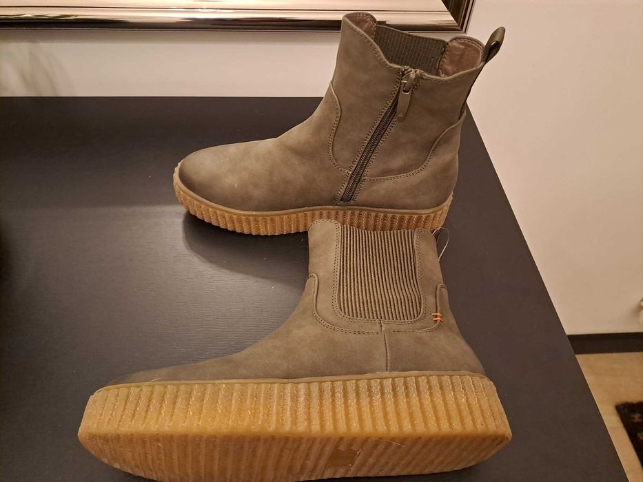 Buty  damskie  eleganckie