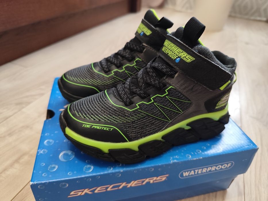 Черевики демі Skechers