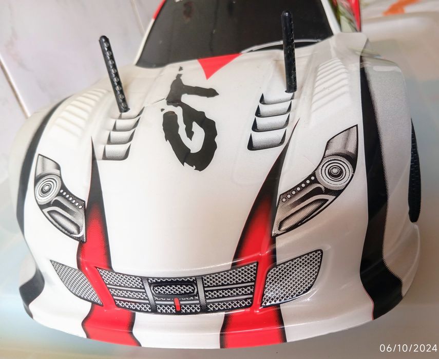 Carro Boss Sport World Champions. Escala 1:10.