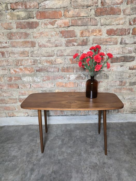 Stolik kawowy vintage PRL,,jamnik,, po całkowitej renowacji UNIKAT