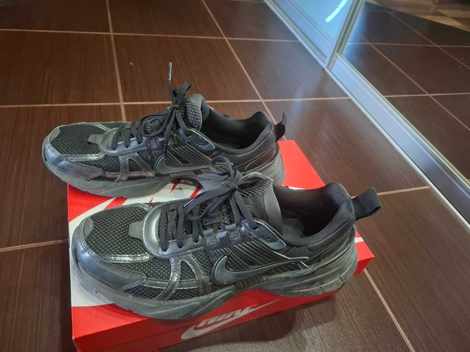 Кросівки NIKE оригінал