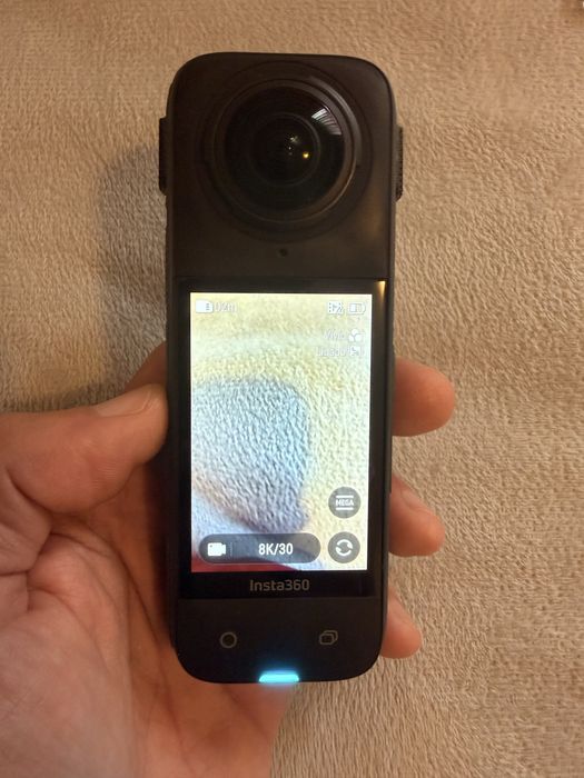Action camera Insta 360 X4 8K pouquíssima usada