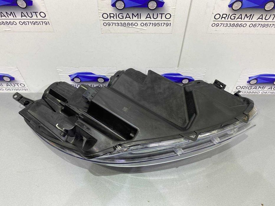 Фара ліва галоген + ЛЕД ДХО Ford escape mk4 форд ескейп мк4 2020+