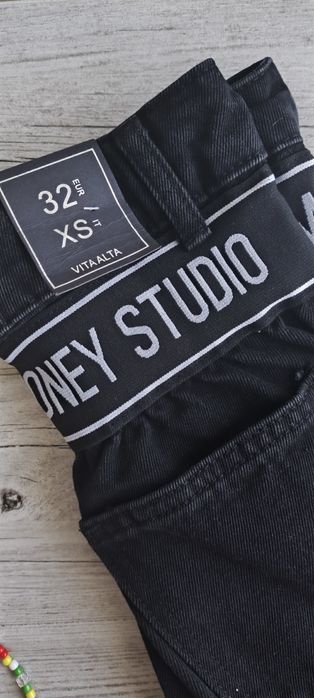 Spodnie jeans guma w pasie r.32