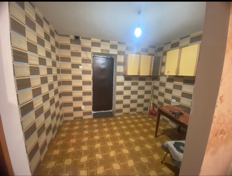 Продам комнату в общежитии Левый Берег