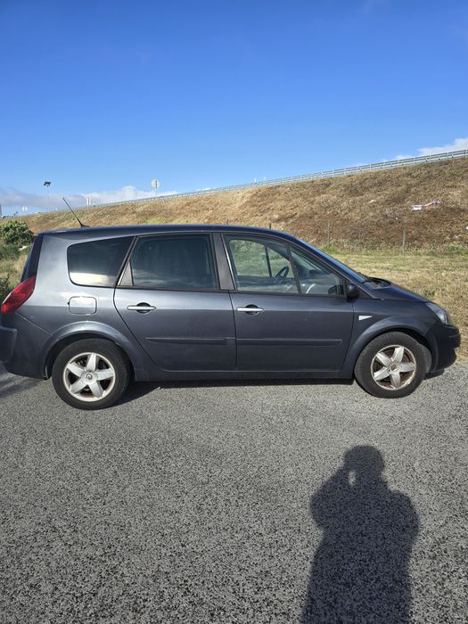 Renault grand scenic