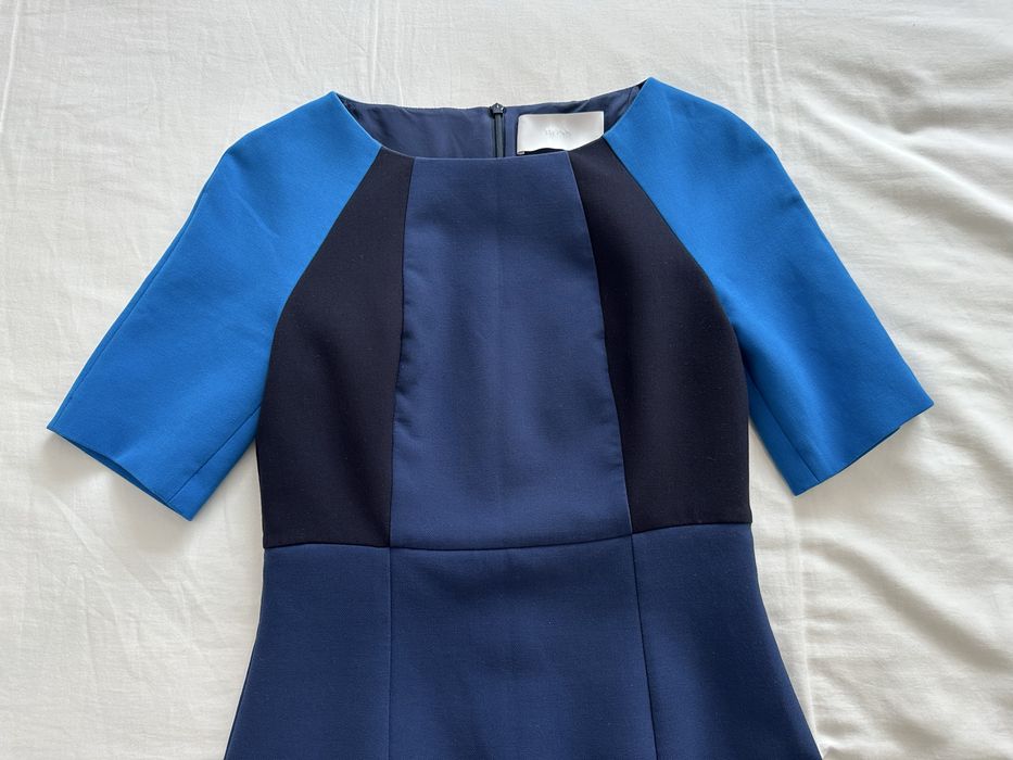 Vestido da Hugo Boss - Tam. 34