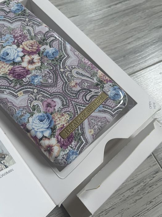 Etui iPhone X XS Ideal of Sweden kwiatowy wzór nowe