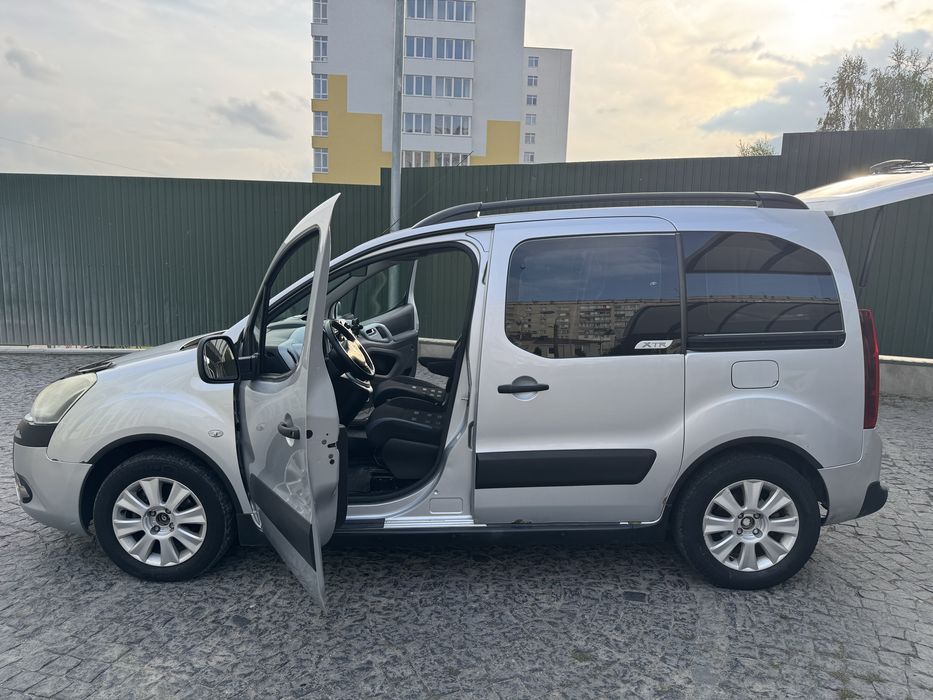 Продаж Citroen berlingo