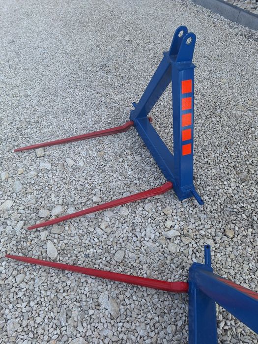 Widły do bel na tył ciągnika, do przewozu balotów na tuz zęby kute