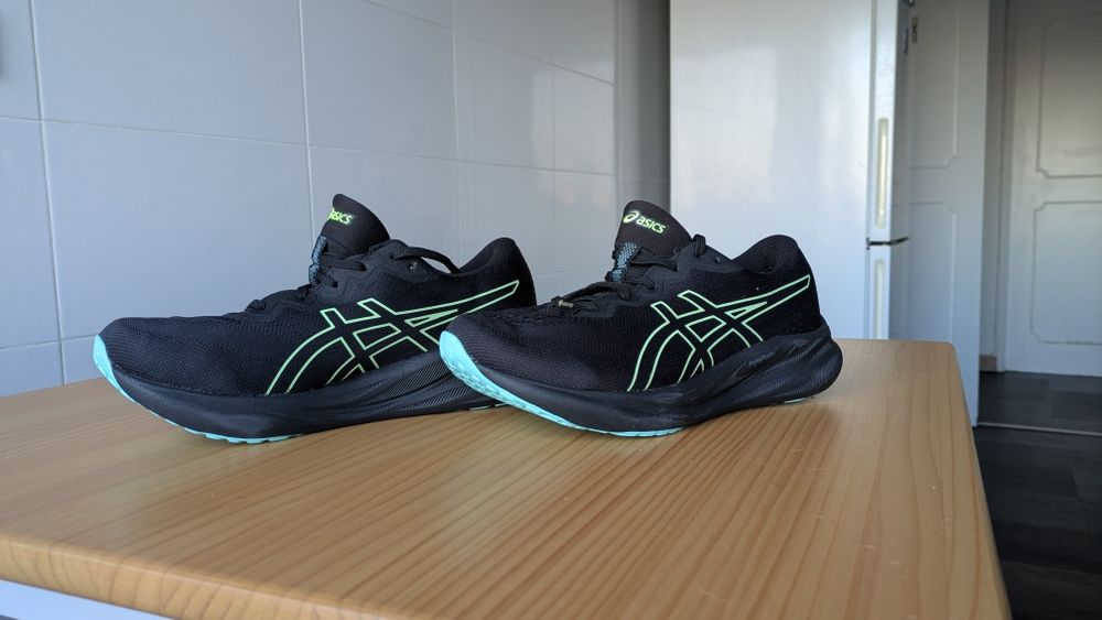 Asics Gel Pulse 15 GTX (tamanho 40.5) - tênis / sapatilhas de corrida para homem