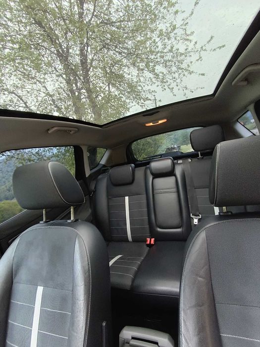 Samochód osobowy Ford Kuga