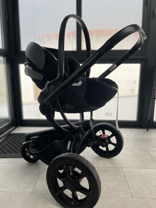 Ovo cybex + carrinho Quinny Mood