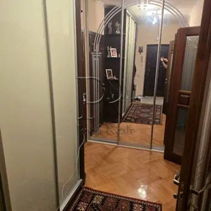 Продаж 2 кімн. квартири за адресою вулиця Шолуденко, 6В