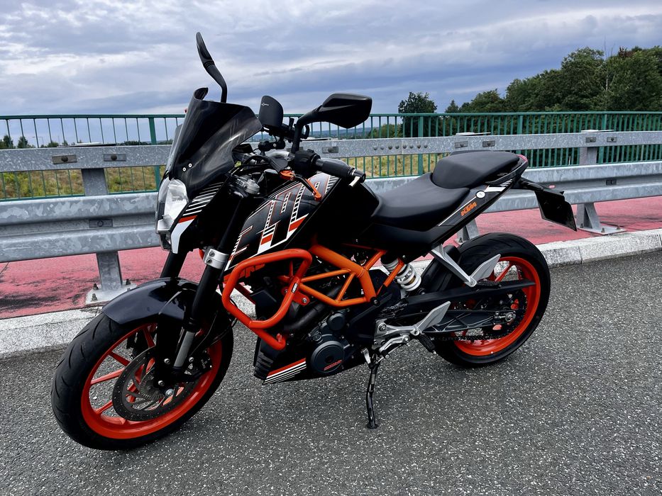 KTM Duke 390 (2017) - Perfekcyjny Stan, Gotowy do sezonu!
