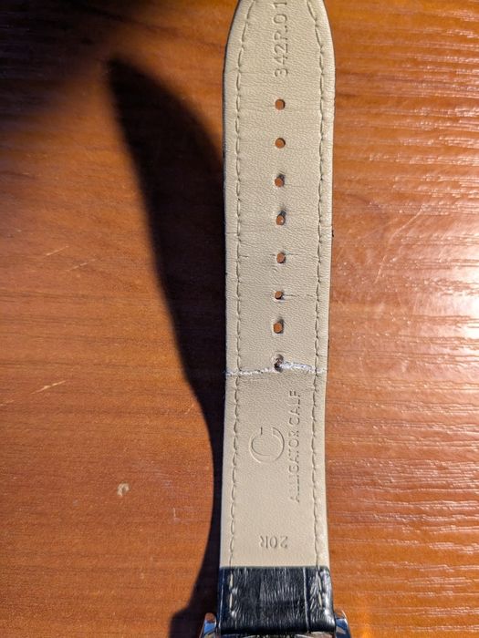 Продам годинник casio MTP-1303PL