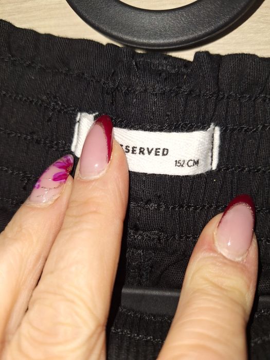 Reserved spodnie rozm.152