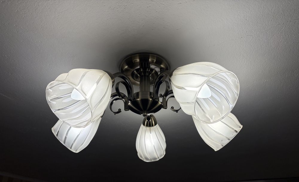 Lampa sufitowa szklane oprawki