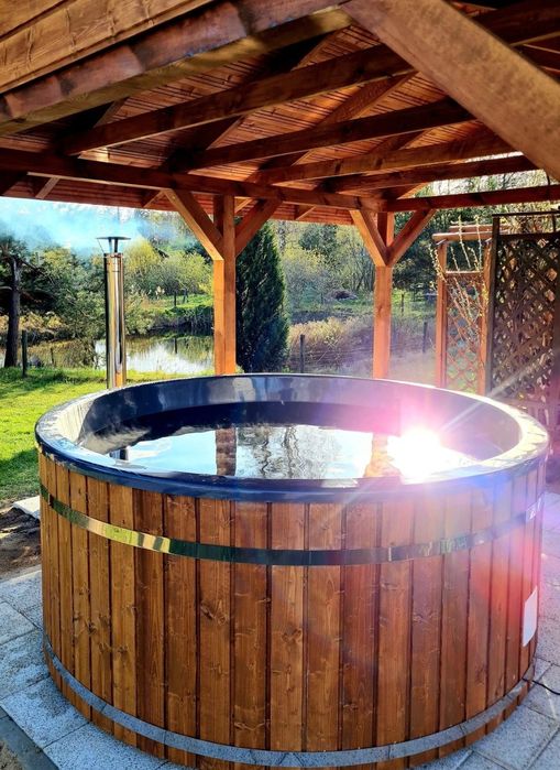 Domek na Kaszubach. Balia wodna/jacuzzi