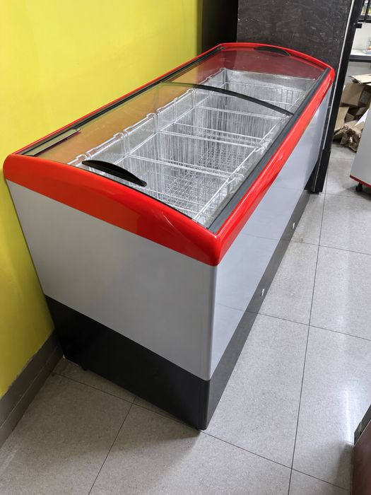 Морозильна скриня JUKA M600S, Холодильні шафи