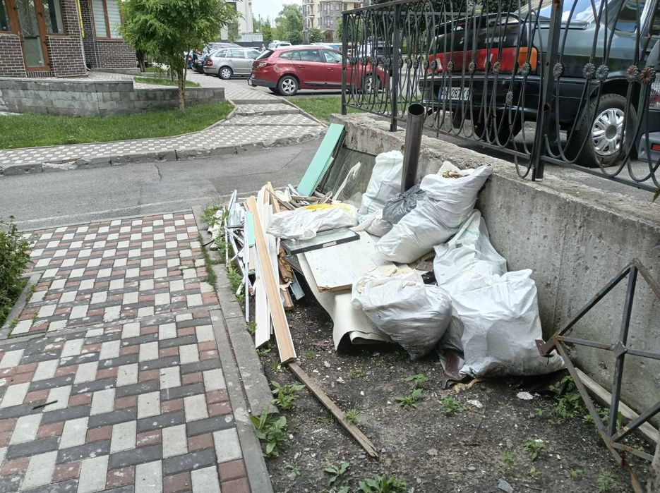 Вивіз строй мусора