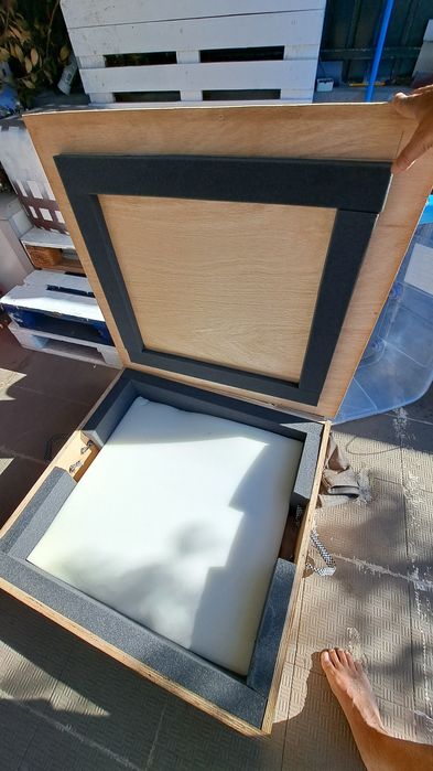 Caixote para transporte de objetos melindrosos