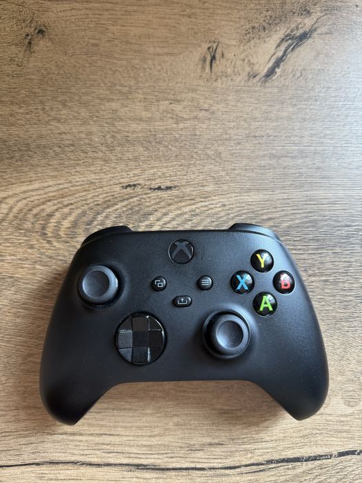 Ігрова консоль Xbox series x 1 tb + 2 геймпада + ігри