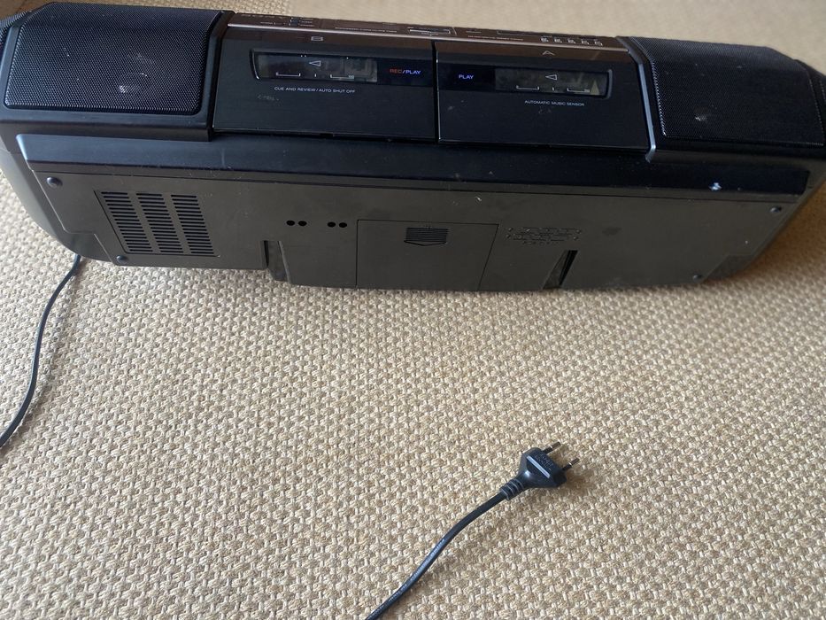 Rádio Cassete Sony CFS-DW50L Mega Bass - Funcional