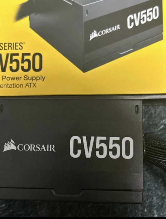 Zasilacz komputerowy Corsair CV550