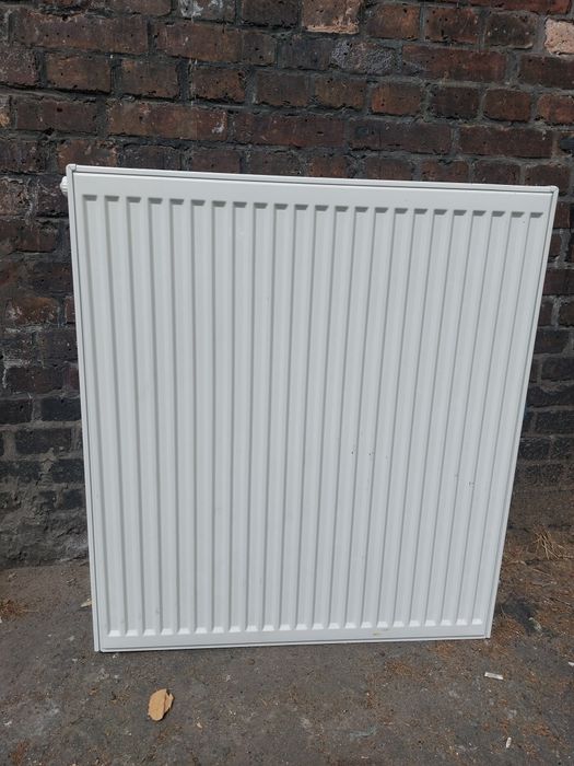 Sprzedam dwa kaloryfery