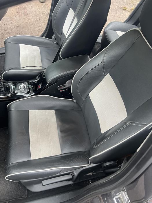 Меган 3 2012рік,