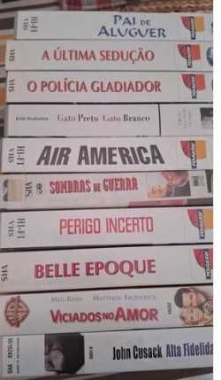 vários filmes em VHS para fãs ou colecionadores