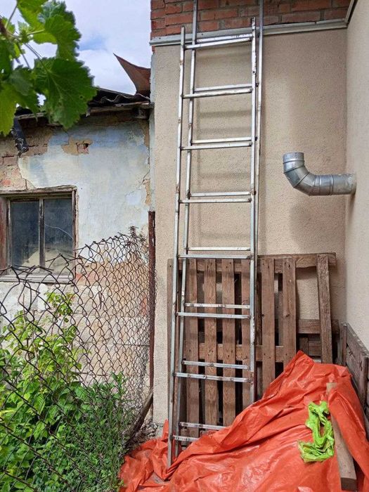 драбина приставна оцинкована