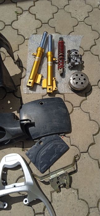 Продам запчастии Гранд Прикс