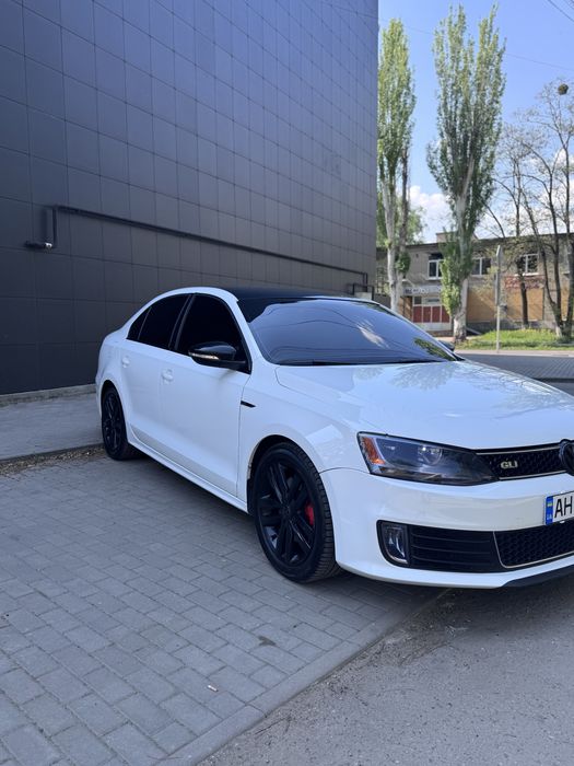 Volkswagen Jetta 6 2.0 GLI