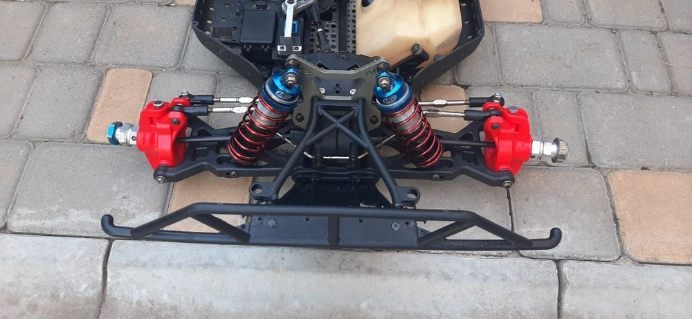 Продам losi 5t 1.0. ДВС  Traxxas Arrma HPI baja 5t