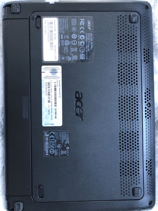 laptop: ACER ASPIRE ONE D257